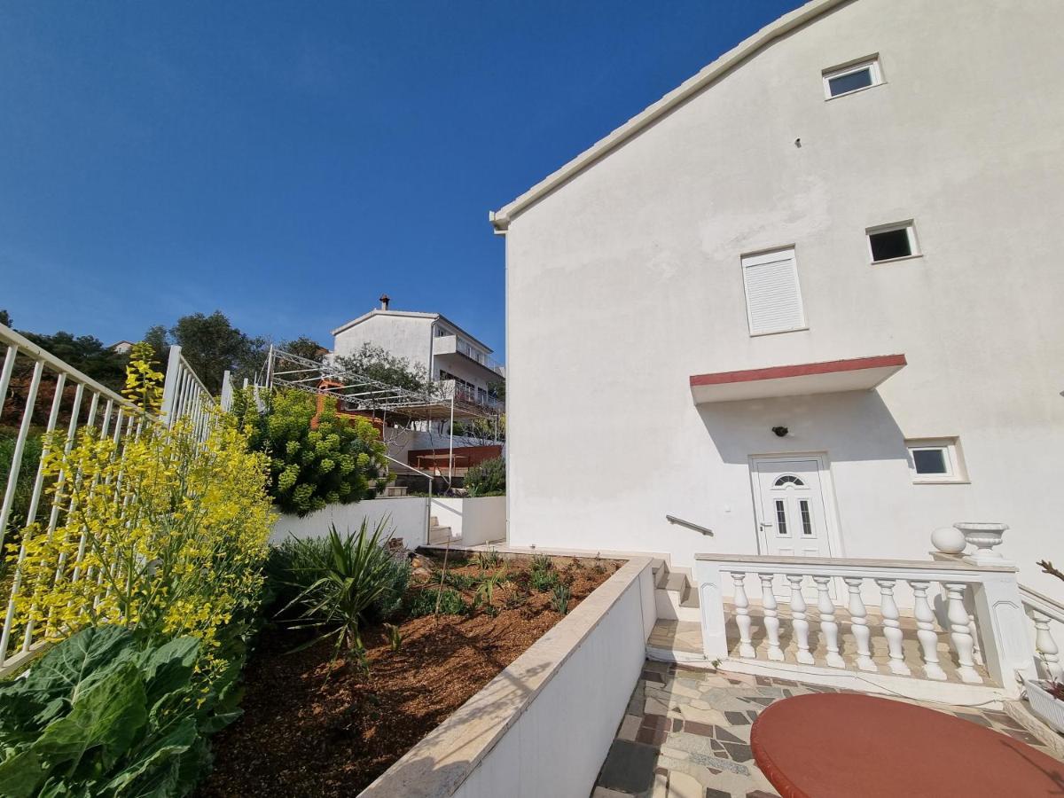 Villa Nena In Central Dalmatia Trogir Eksteriør billede